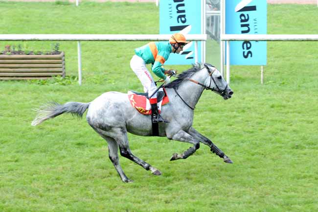 Arrivée quinté pmu PRIX GERALD DE ROCHEFORT à NANTES