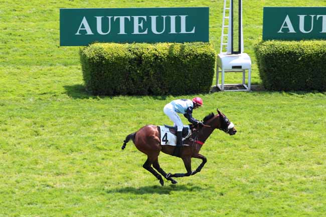 Arrivée quinté pmu PRIX CHINCO (PRIX DU JOURNAL GENY COURSES) à AUTEUIL