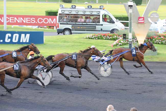 Arrivée quinté pmu PRIX CLEMENTINA à PARIS-VINCENNES