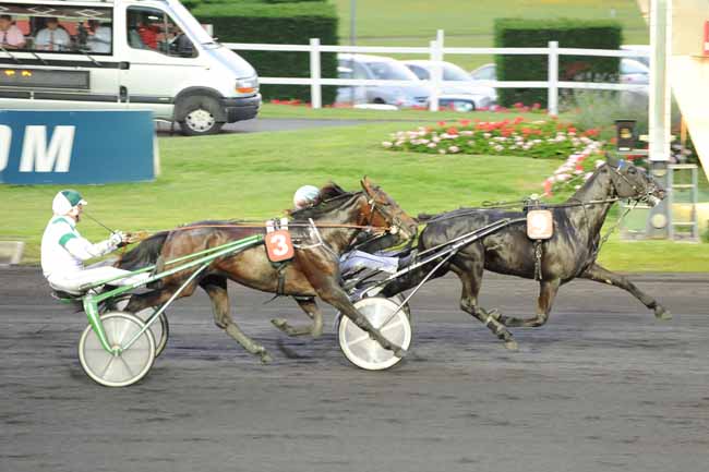 Arrivée quinté pmu PRIX ECHO à PARIS-VINCENNES
