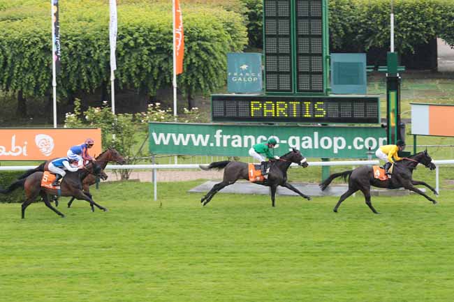 Arrivée quinté pmu PRIX ABU DHABI - PRIX DE MALLERET à SAINT-CLOUD