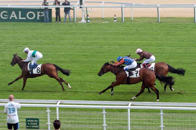 Arrivée quinté pmu PRIX DE MONDOVI à DEAUVILLE