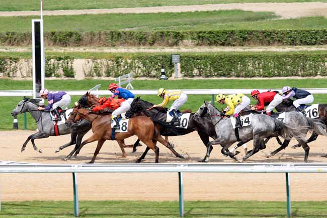 Arrivée quinté pmu PRIX D'HOULLEY à DEAUVILLE