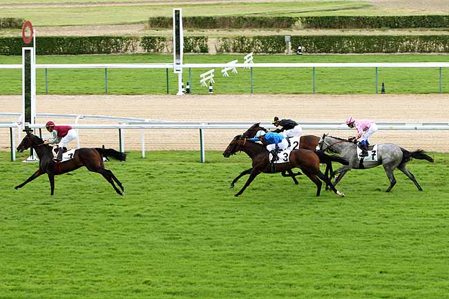 Arrivée quinté pmu PRIX SEA BIRD à DEAUVILLE