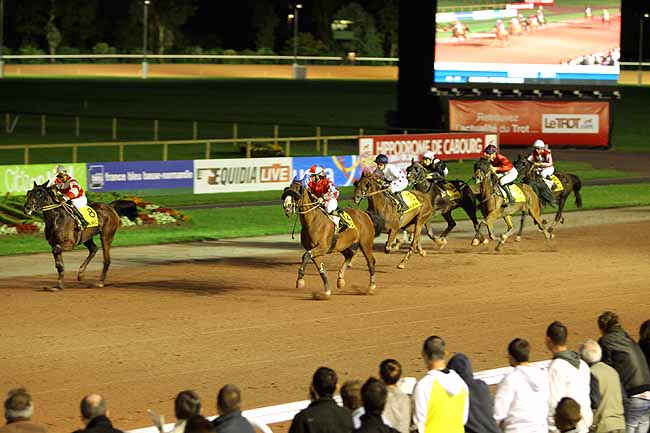 Arrivée quinté pmu PRIX DES GLAIEULS à CABOURG
