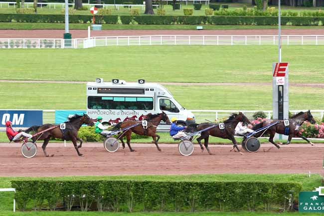 Arrivée quinté pmu PRIX DE L'ECOLE MILITAIRE à ENGHIEN