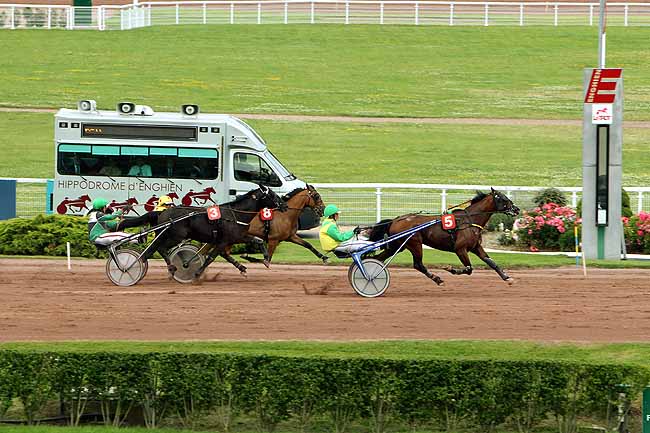 Arrivée quinté pmu PRIX DE LA TOUR SAINT-JACQUES à ENGHIEN