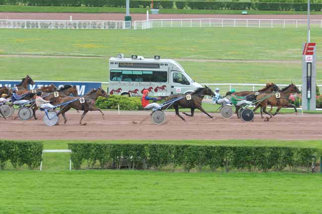 Arrivée quinté pmu PRIX DU JARDIN DES PLANTES à ENGHIEN