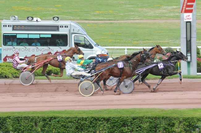 Arrivée quinté pmu PRIX DE ROME à ENGHIEN