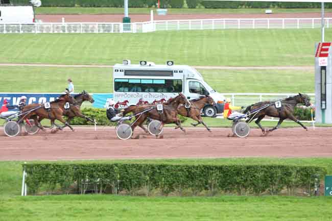 Arrivée quinté pmu PRIX DU FAUBOURG MONTMARTRE à ENGHIEN
