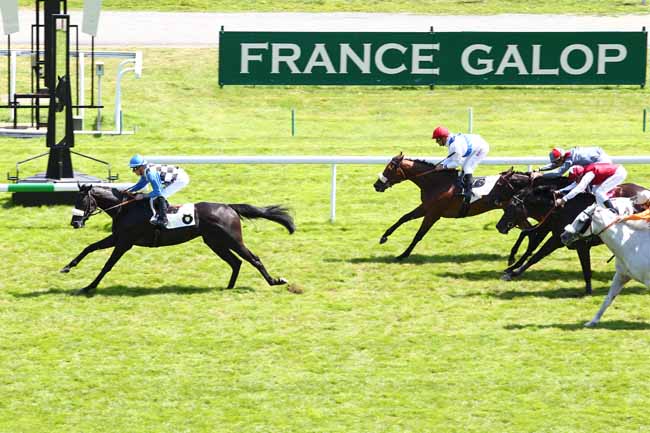 Arrivée quinté pmu GRAND HANDICAP DE MAISONS-LAFFITTE à MAISONS-LAFFITTE