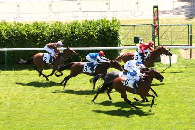 Arrivée quinté pmu PRIX DU FOSSE LA COQUE à CHANTILLY