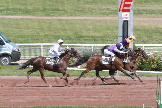 Arrivée quinté pmu PRIX DE LA PLACE D'ITALIE à ENGHIEN