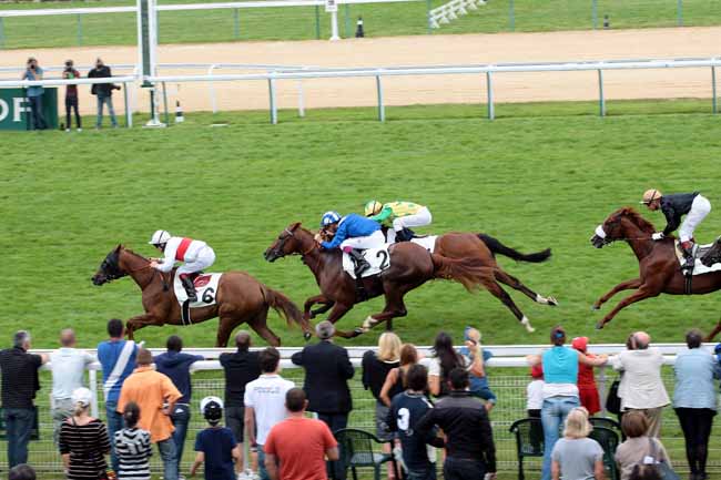Arrivée quinté pmu PRIX DE LA COTE DE GRACE à DEAUVILLE