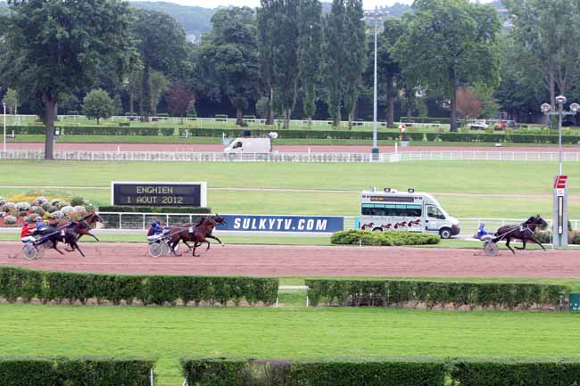 Arrivée quinté pmu PRIX DU PARC DES PRINCES à ENGHIEN