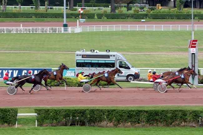 Arrivée quinté pmu PRIX DE LA PORTE DOREE à ENGHIEN