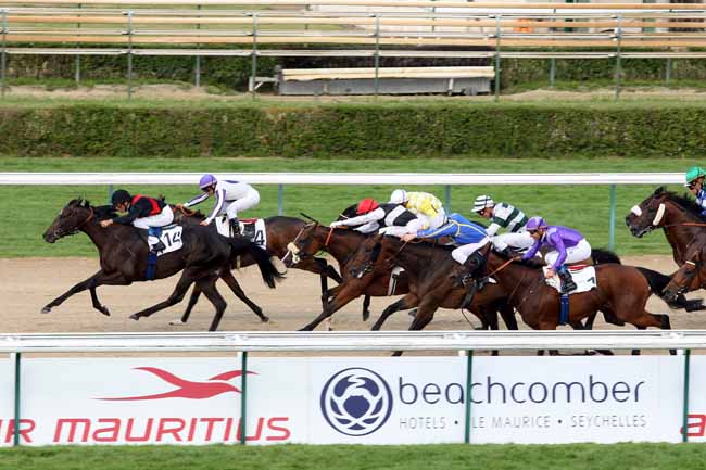 Arrivée quinté pmu PRIX DE LIVAROT à DEAUVILLE