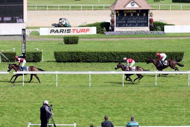 Arrivée quinté pmu PRIX DE LA PAQUINE à CLAIREFONTAINE