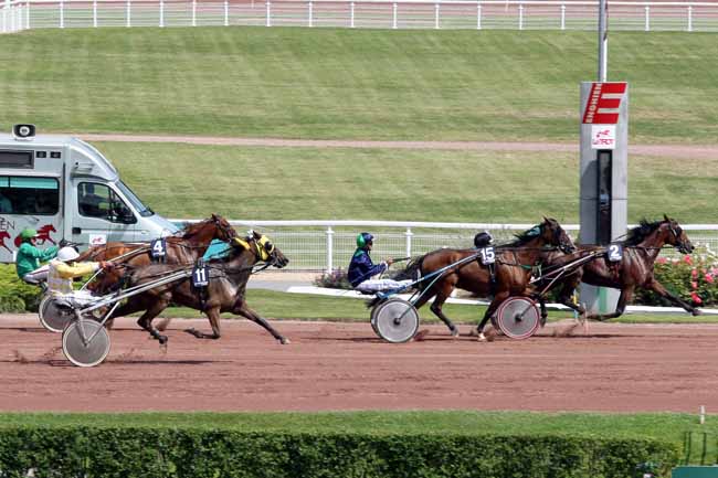 Arrivée quinté pmu PRIX DE LA CONCORDE à ENGHIEN