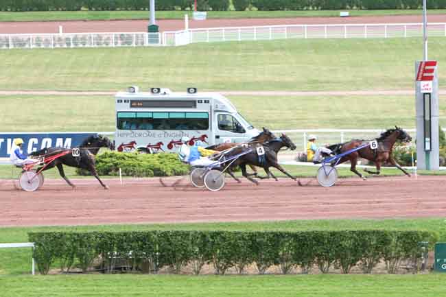 Arrivée quinté pmu PRIX DE LA PORTE BRUNET à ENGHIEN