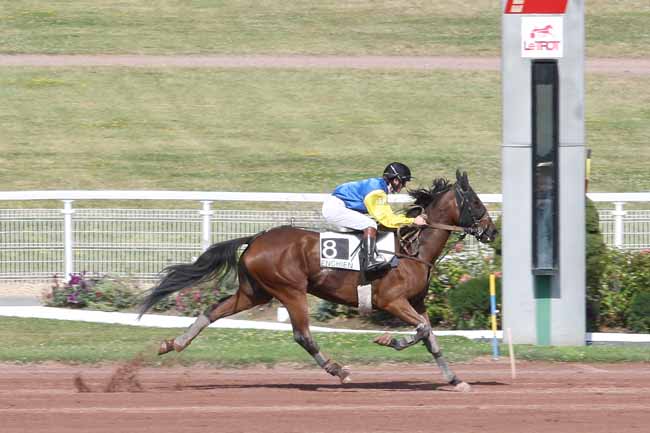 Arrivée quinté pmu PRIX DE LA PORTE CHAUMONT à ENGHIEN