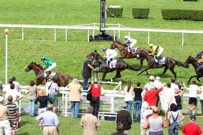 Arrivée quinté pmu PRIX DES FUSCHIAS à CLAIREFONTAINE