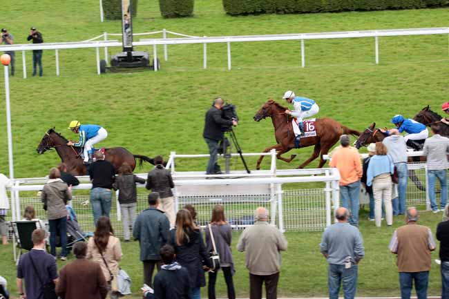Arrivée quinté pmu PRIX DES HERBAGES à CLAIREFONTAINE