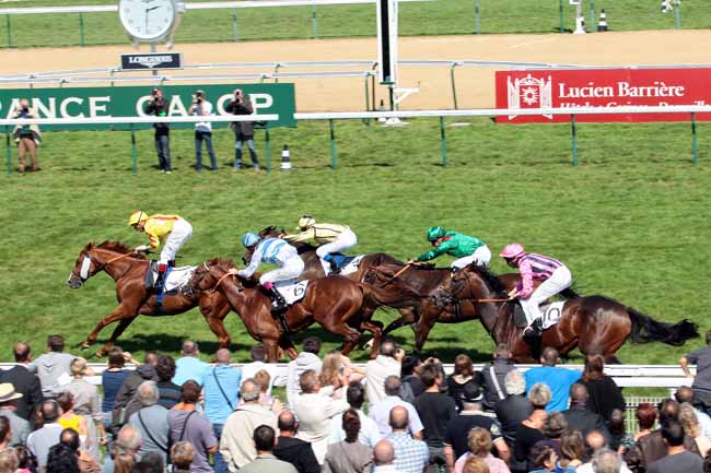 Arrivée quinté pmu PRIX DE MEAUTRY LUCIEN BARRIERE à DEAUVILLE