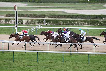 Arrivée quinté pmu PRIX D'AMFREVILLE à DEAUVILLE