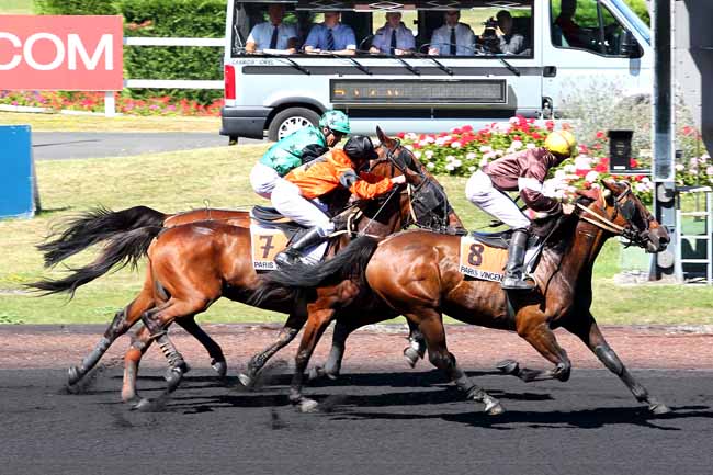 Arrivée quinté pmu PRIX CAMILLE LEPECQ à PARIS-VINCENNES