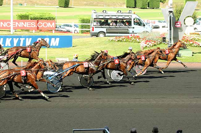 Arrivée quinté pmu PRIX DE JANZE à PARIS-VINCENNES