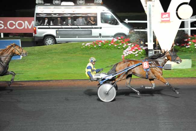 Arrivée quinté pmu PRIX KLYTIA à PARIS-VINCENNES