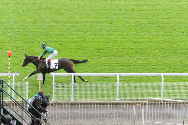 Arrivée quinté pmu PRIX ORTIE BLANCHE à MAISONS-LAFFITTE