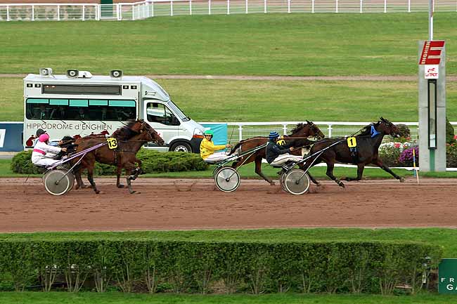 Arrivée quinté pmu PRIX DE NANTUA à ENGHIEN
