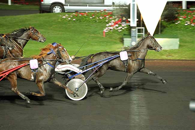Arrivée quinté pmu PRIX ETAMIN à PARIS-VINCENNES