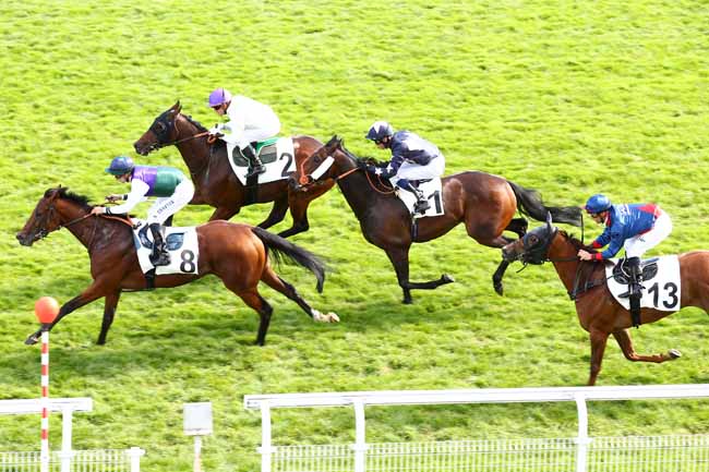 Arrivée quinté pmu PRIX DE SAINT-ARNOULT-EN-YVELINES à MAISONS-LAFFITTE