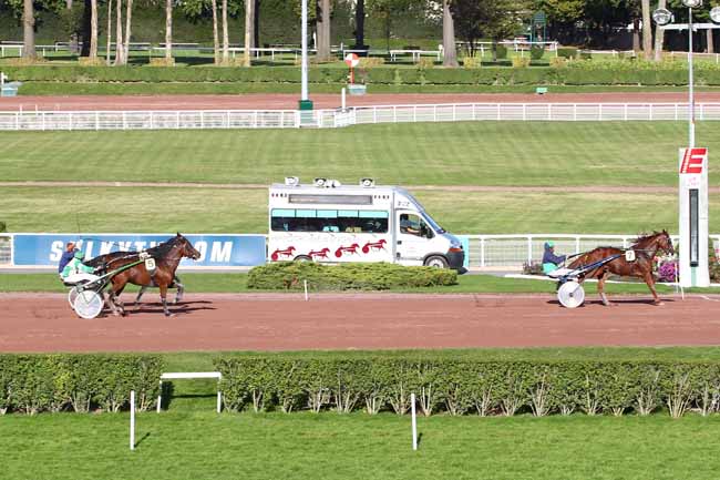 Arrivée quinté pmu PRIX DES BUTTES CHAUMONT à ENGHIEN