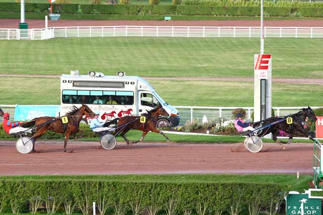 Arrivée quinté pmu PRIX DE LA PLACE DES VOSGES à ENGHIEN