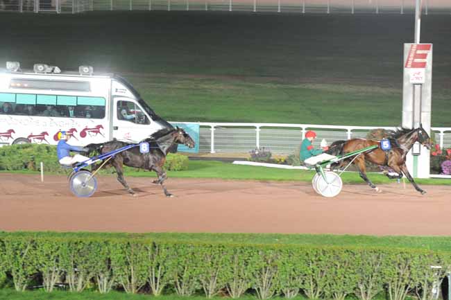 Arrivée quinté pmu PRIX DE LA PORTE DE CHATILLON à ENGHIEN