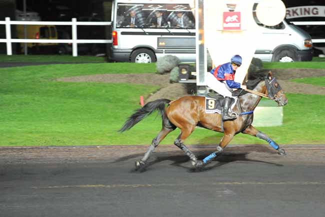 Arrivée quinté pmu PRIX GORDONIA à PARIS-VINCENNES
