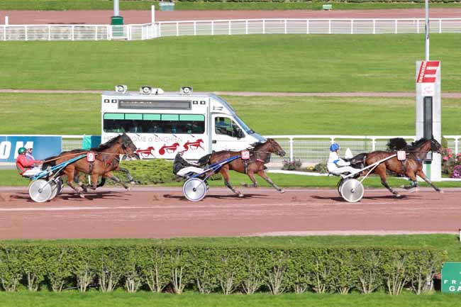 Arrivée quinté pmu PRIX DU PONT MIRABEAU à ENGHIEN