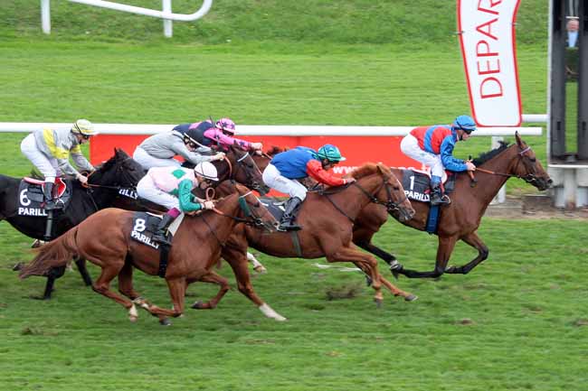 Arrivée quinté pmu PRIX DE CHARBONNIERES-LES-BAINS à LYON-PARILLY