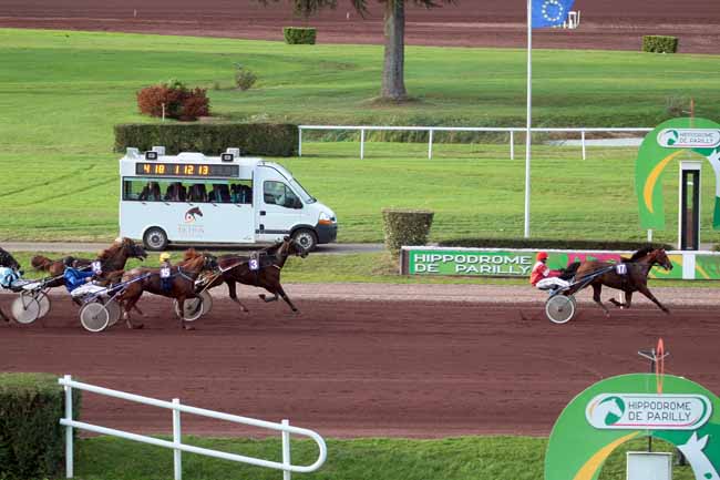 Arrivée quinté pmu PRIX DE LA CHAMPAGNE à LYON-PARILLY