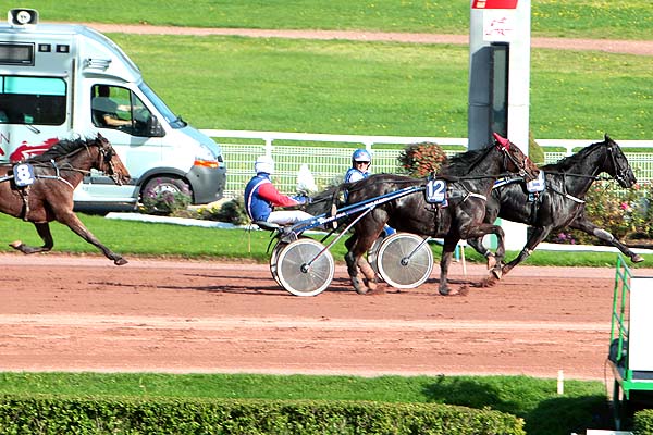Arrivée quinté pmu PRIX DE POMAREZ à ENGHIEN