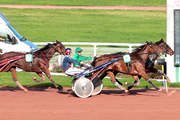 Arrivée quinté pmu PRIX DE MONTRESOR à ENGHIEN