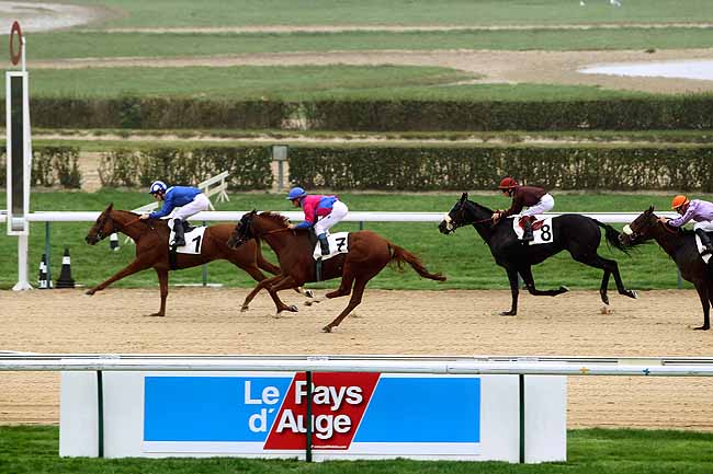 Arrivée quinté pmu PRIX DE LA MOTTERAYE à DEAUVILLE