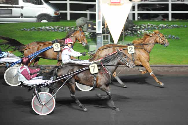 Arrivée quinté pmu PRIX PIERRE VAN TROYEN à PARIS-VINCENNES