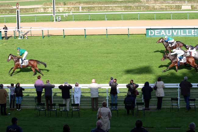 Arrivée quinté pmu PRIX DE LA FORET DE LYONS à DEAUVILLE