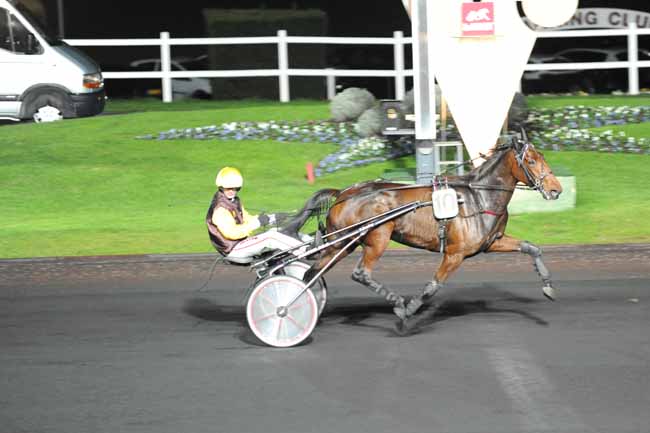 Arrivée quinté pmu PRIX LEDA à PARIS-VINCENNES