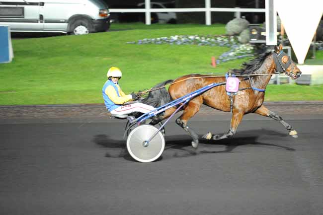 Arrivée quinté pmu PRIX KERONIS (GR A) à PARIS-VINCENNES